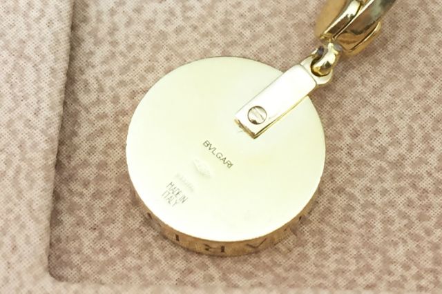 ブランド品の刻印